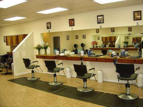 Jobs in N & R Cool Cuts Hair Salon Inc - reviews